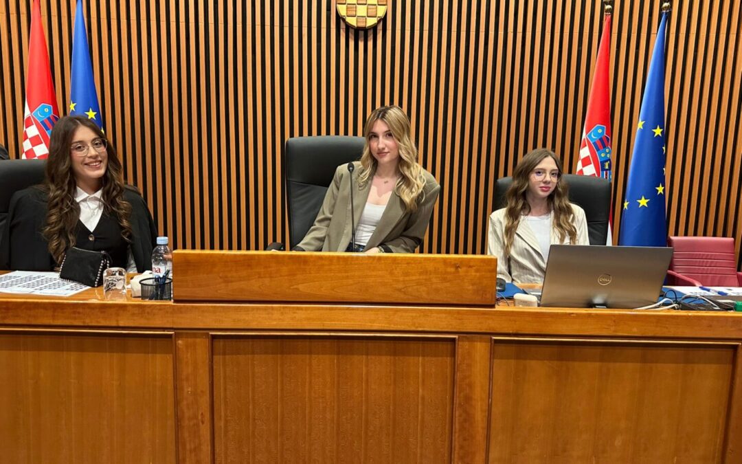 Učenice Srednje škole Metković uspješno sudjelovale na simuliranoj sjednici Hrvatskog sabora